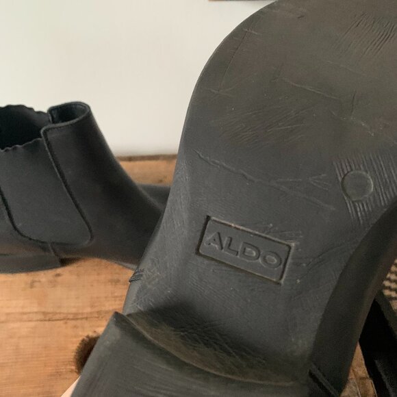 ALDO | Size 10 Women’s black Wicoeni Chelsea boots - Picture 5 of 6